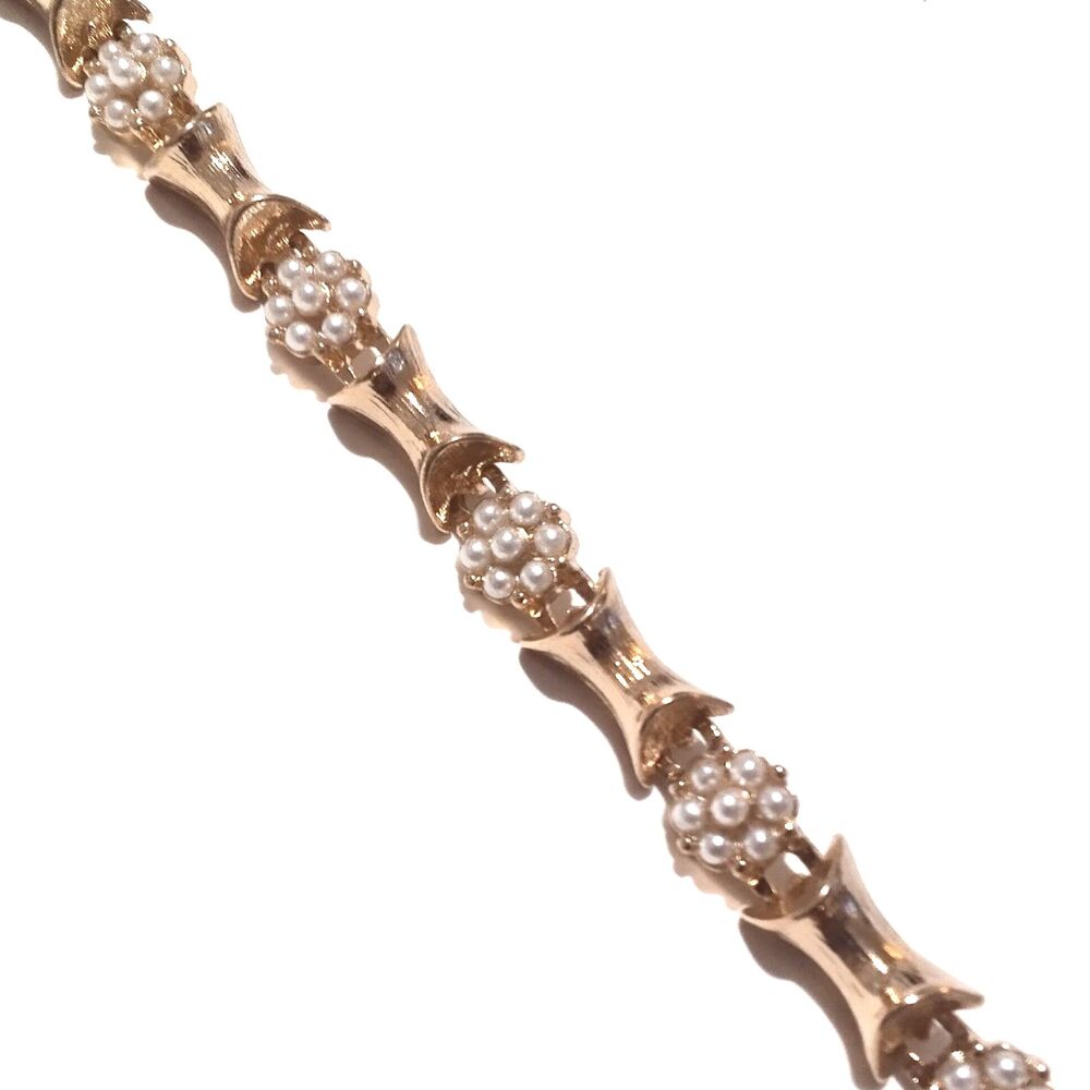 Vintage Gold Tone Faux Pearl Cluster Link Bracelet 7" Adjustable - Picture 8 of 10
